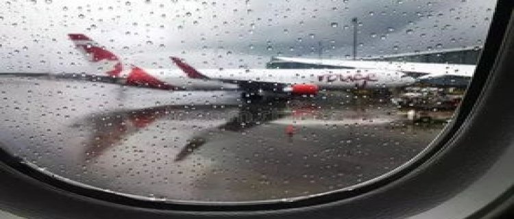 雷雨天坐飞机安全吗?